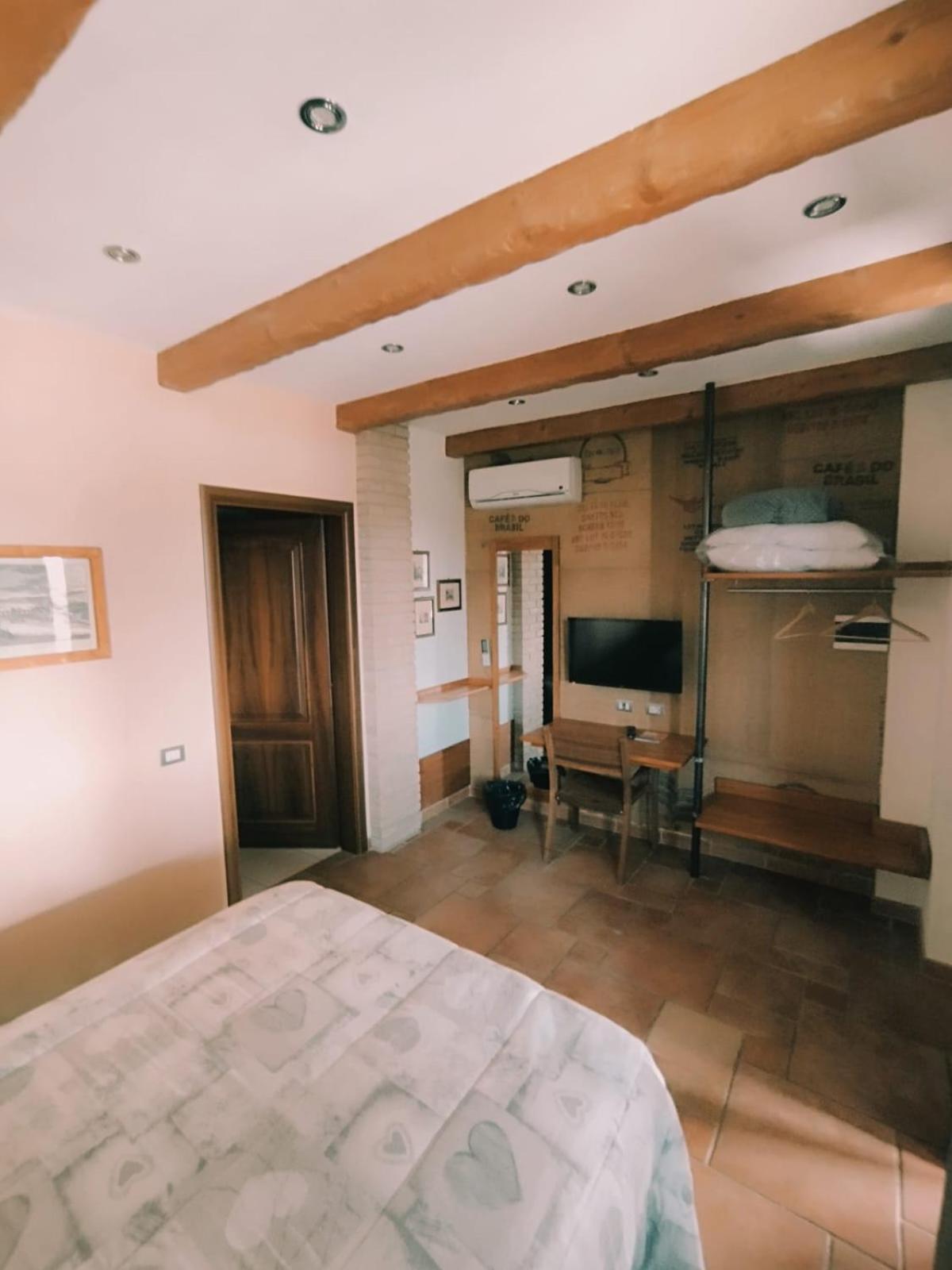 Private Room In The Food Valley Of Parma Montechiarugolo Exterior foto